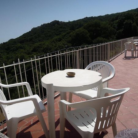 Casa Solotti Guest House Nuoro  Ngoại thất bức ảnh