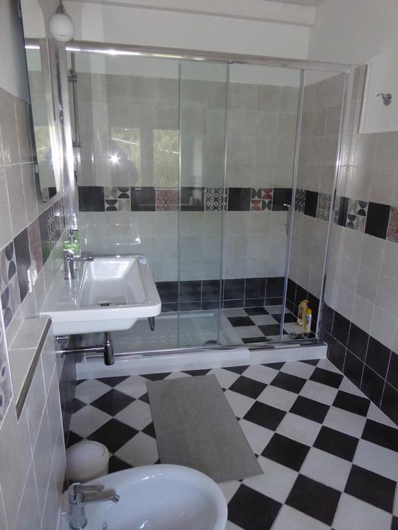 Casa Solotti Guest House Nuoro  Phòng bức ảnh